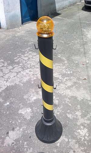 Pedestal piscante Pedestal piscante