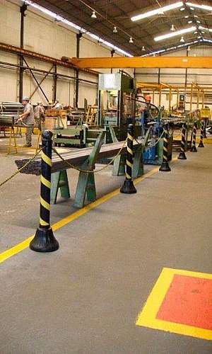 Pedestal PVC preto Pedestal PVC preto